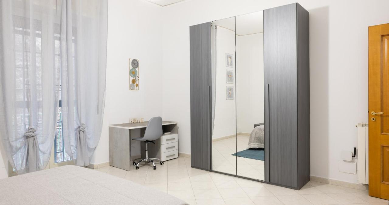 Decumani Apartments - Nel Cuore Di Napoli Dış mekan fotoğraf