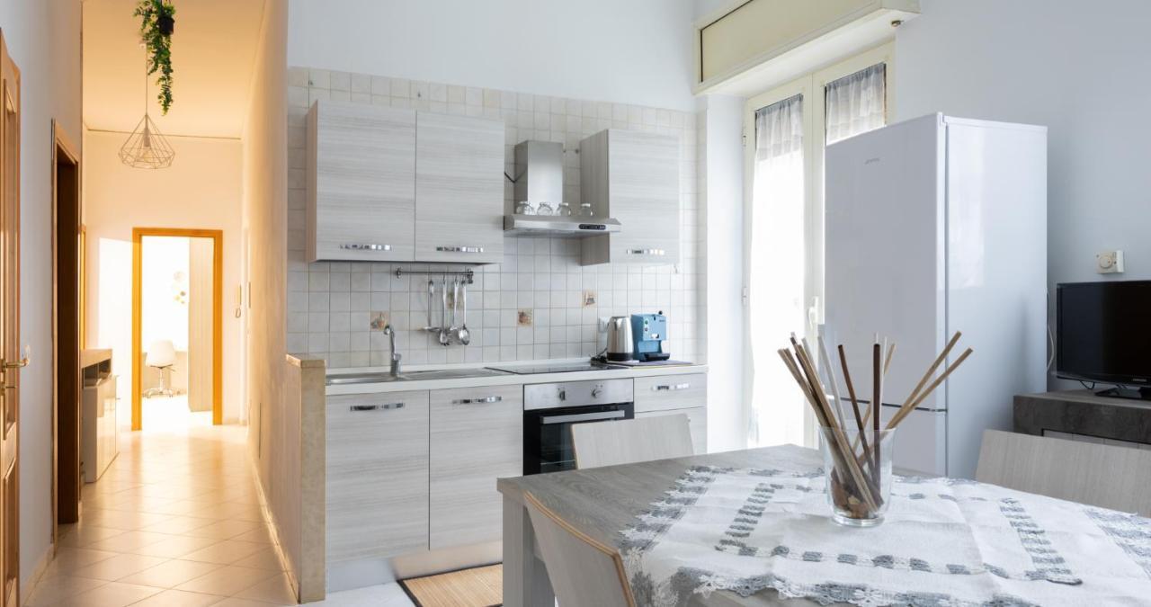 Decumani Apartments - Nel Cuore Di Napoli Dış mekan fotoğraf