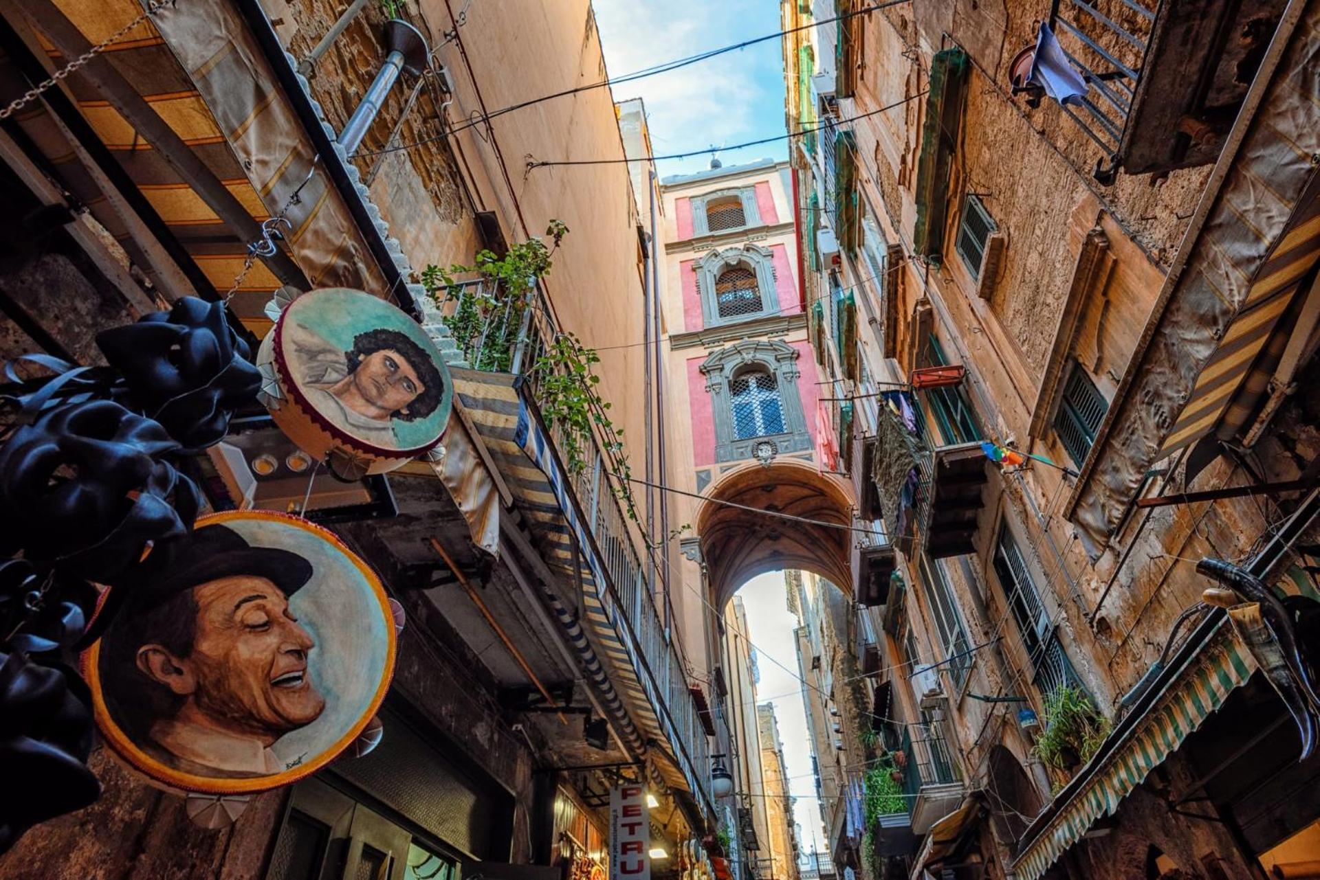 Decumani Apartments - Nel Cuore Di Napoli Dış mekan fotoğraf